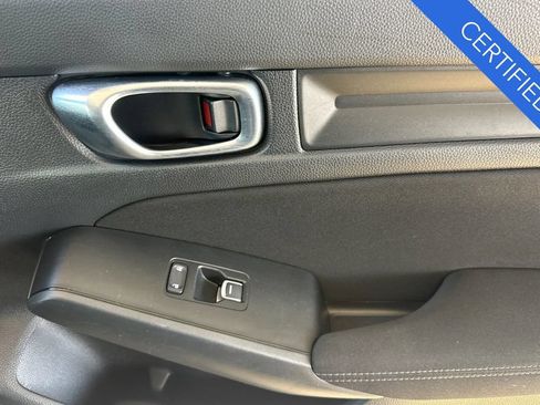 Certified 2025 Honda Civic Sport image 18