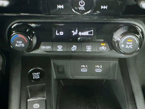 Used 2026 Nissan Kicks SV image 18