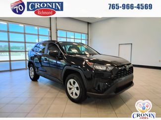 Used 2021 Toyota RAV4 LE AWD/4WD video 1