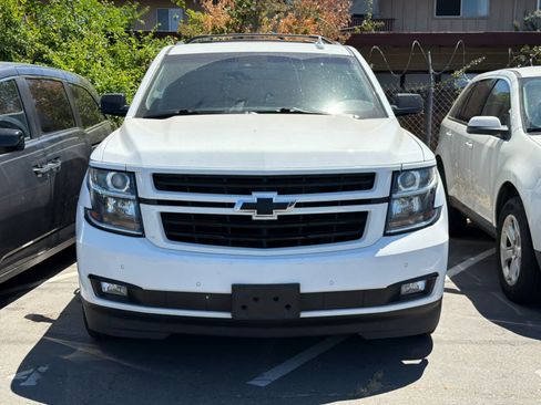 Used 2018 Chevrolet Tahoe Premier AWD/4WD image 2