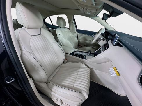 New 2026 Genesis G70 2.5T Prestige image 30
