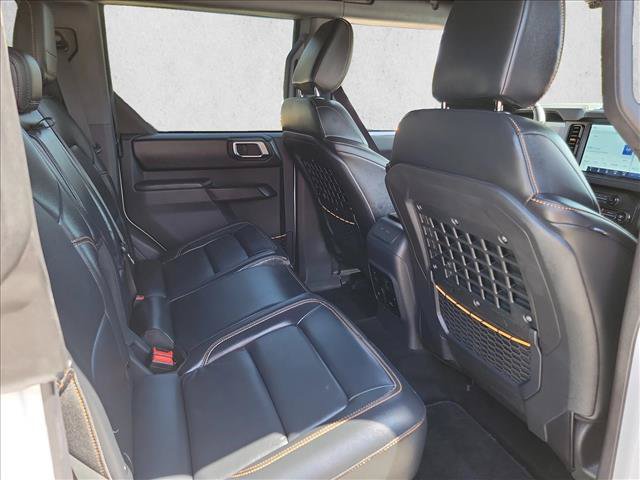 Used 2024 Ford Bronco Badlands AWD/4WD image 16