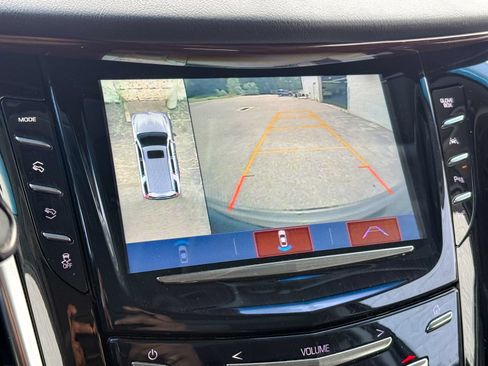 Used 2019 Cadillac Escalade Luxury AWD/4WD image 22