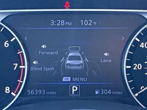 Used 2024 Nissan Altima 2.5 SV FWD image 34