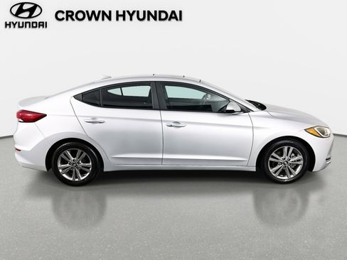 Used 2017 Hyundai Elantra Value Edition image 5