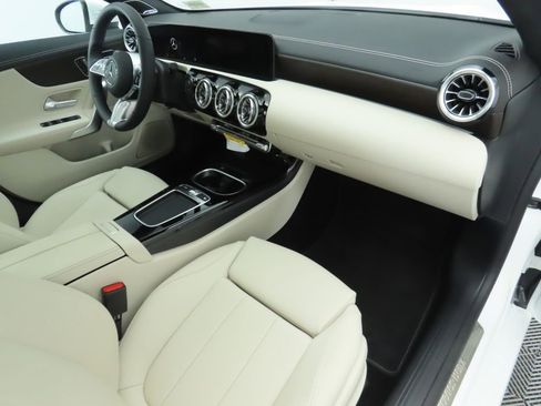 New 2026 Mercedes-Benz CLA 250 image 19