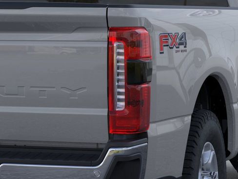 New 2026 Ford F250 XLT image 21