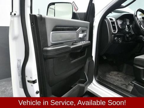 Used 2022 RAM 2500 Big Horn w/ Level 1 Equipment Group image 15