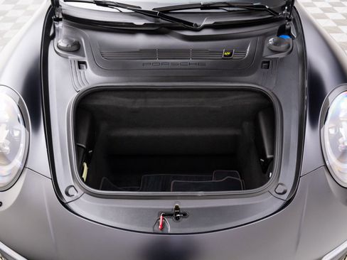 Used 2018 Porsche 911 Carrera 4 GTS image 30