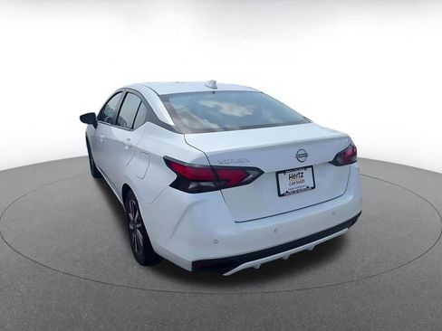 Used 2025 Nissan Versa SV FWD image 11