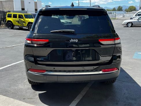 Used 2024 Jeep Grand Cherokee Limited 4xe AWD/4WD image 6
