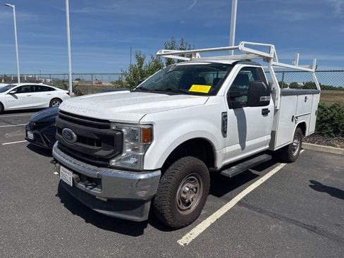 Used 2022 Ford F250 XL w/ Power Equipment Group image 1
