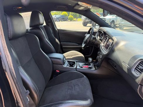Used 2021 Dodge Charger R/T w/ Plus Group RWD image 30