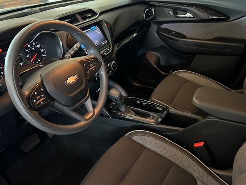 Certified 2021 Chevrolet TrailBlazer LT w/ Convenience Package image 10