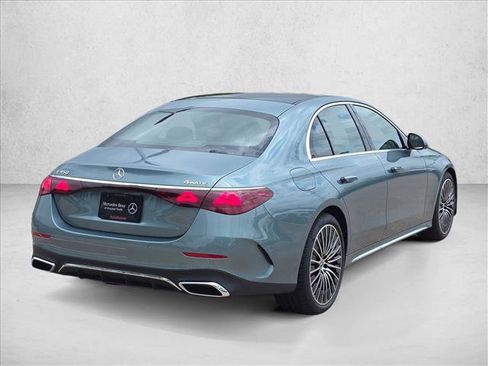 New 2026 Mercedes-Benz E 450 4MATIC Sedan image 5