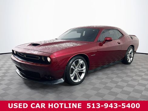 Used 2020 Dodge Challenger R/T image 2