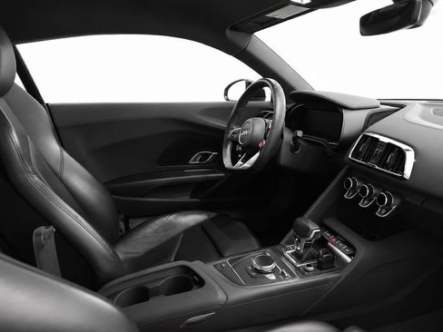 Used 2022 Audi R8 V10 RWD image 12