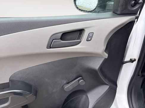 Used 2016 Chevrolet Sonic LS FWD image 32