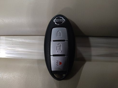 Used 2015 Nissan Murano S w/ Cargo Package AWD/4WD image 32