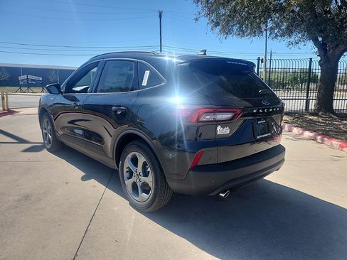 New 2026 Ford Escape ST-Line w/ Tech Pack #1 FWD image 3