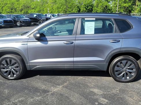 Used 2022 Volkswagen Taos S FWD image 7