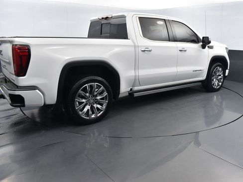 Used 2024 GMC Sierra 1500 Denali image 4