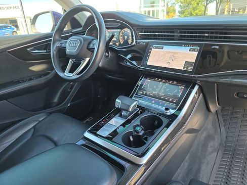 Used 2021 Audi Q8 Prestige w/ Prestige Package AWD/4WD image 17