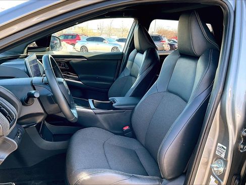 Used 2025 Toyota bZ4X AWD w/ Weather Package image 23