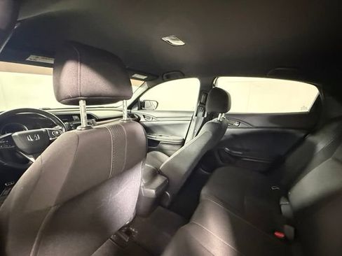 Used 2018 Honda Civic Sport image 24