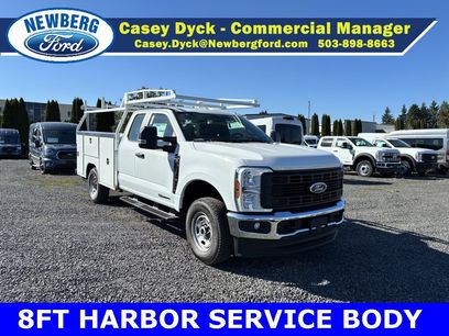 New 2025 Ford F250 XL w/ XL Chrome Package