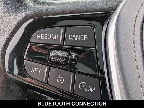 Certified 2022 BMW 530i xDrive w/ Premium Package image 18