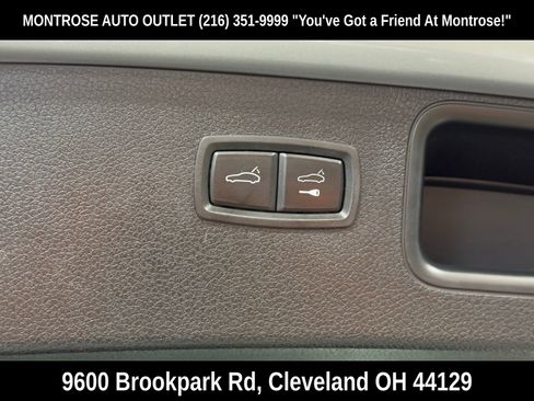 Used 2017 Porsche Macan image 46