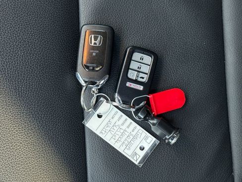 Used 2022 Honda Pilot Special Edition image 29