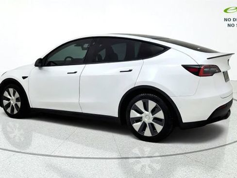 Used 2020 Tesla Model Y Long Range AWD/4WD image 6