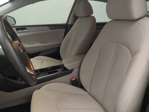 Used 2019 Hyundai Sonata SE image 17