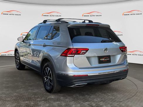 Used 2021 Volkswagen Tiguan SE AWD/4WD image 8