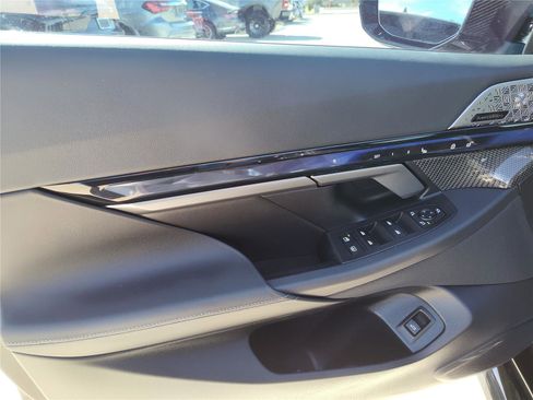 Certified 2025 BMW M5 w/ Carbon Package image 14