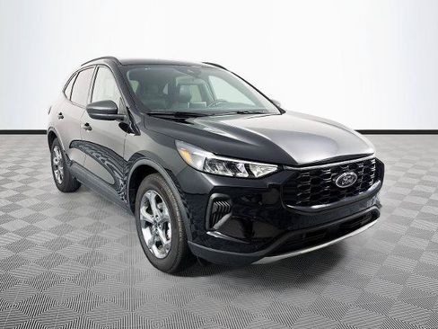Certified 2025 Ford Escape ST-Line FWD image 1