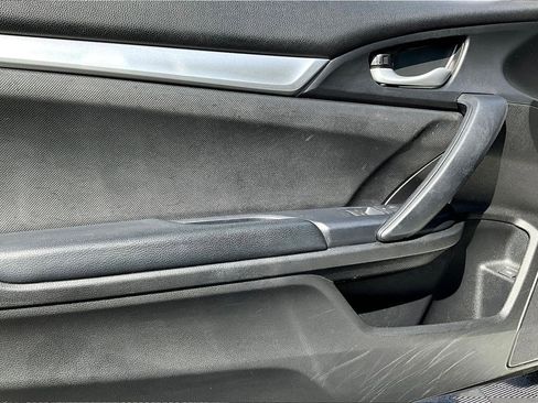 Used 2019 Honda Civic Sport image 19