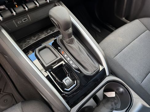 New 2026 Chevrolet Colorado W/T image 28