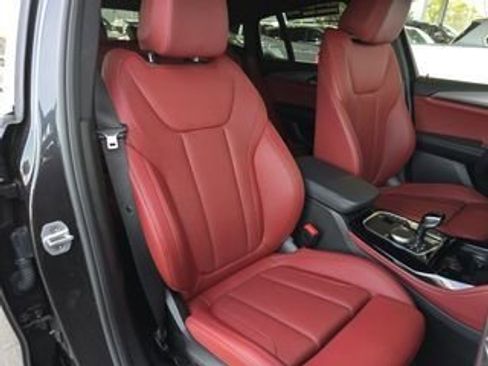 Used 2025 BMW X4 xDrive30i image 7