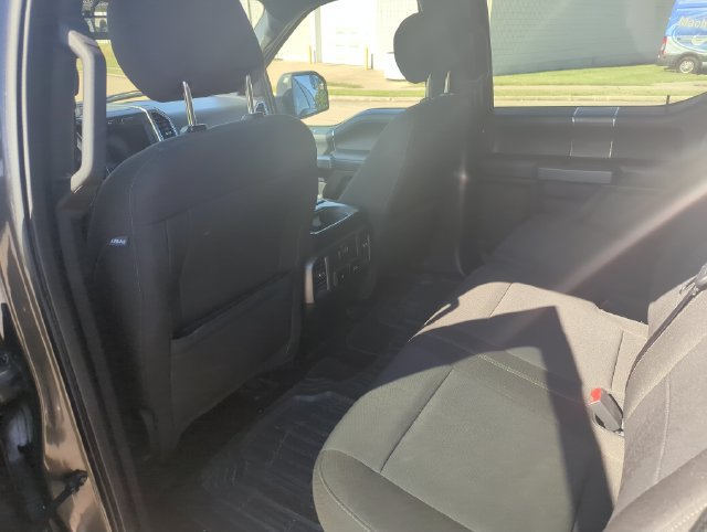 Used 2018 Ford F150 XLT w/ Equipment Group 302A Luxury AWD/4WD image 16