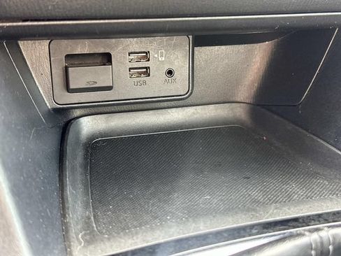 Used 2018 MAZDA MAZDA3 Touring FWD image 21