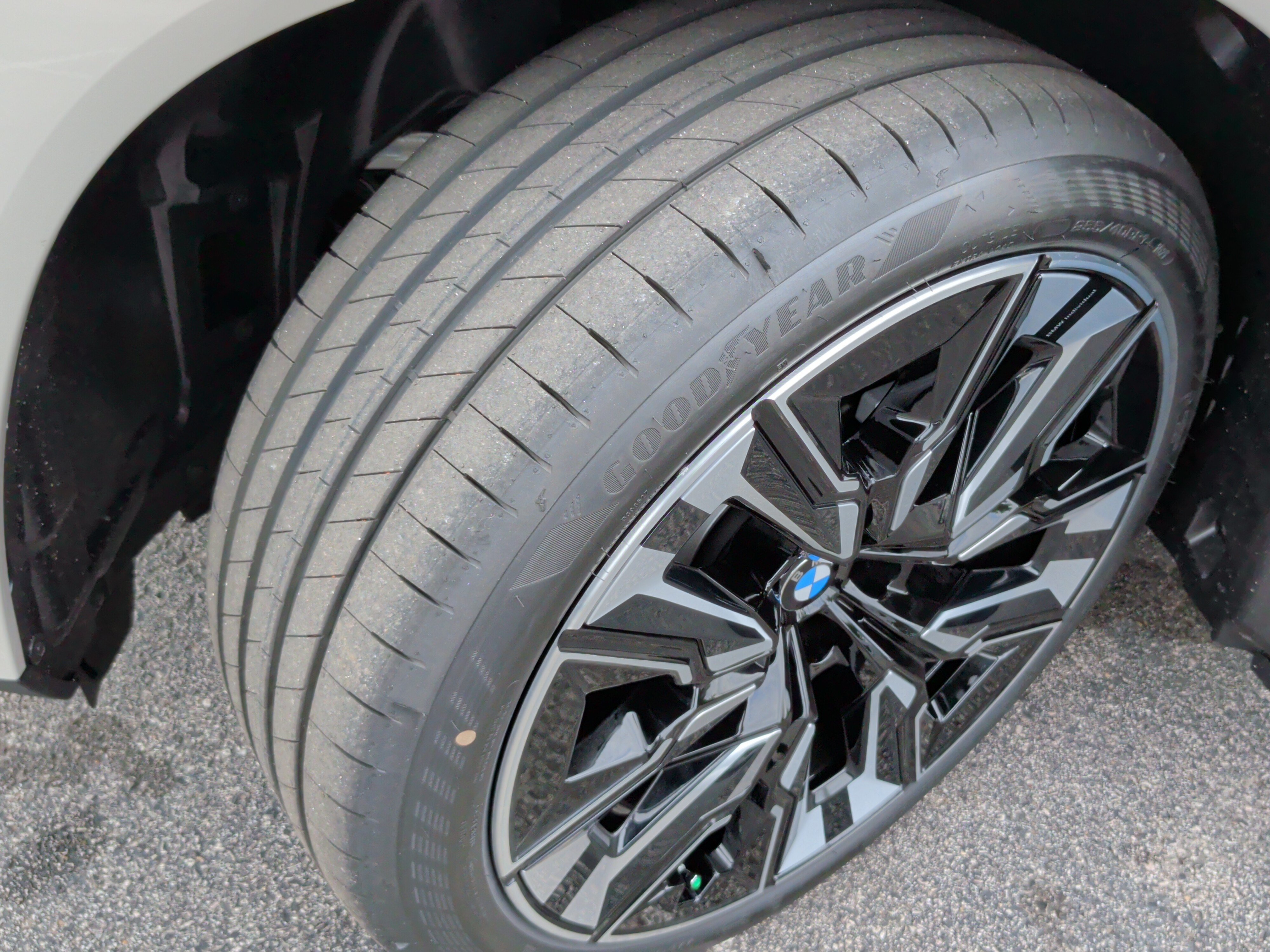 Used 2026 BMW X3 xDrive30i w/ Premium Package AWD/4WD image 13