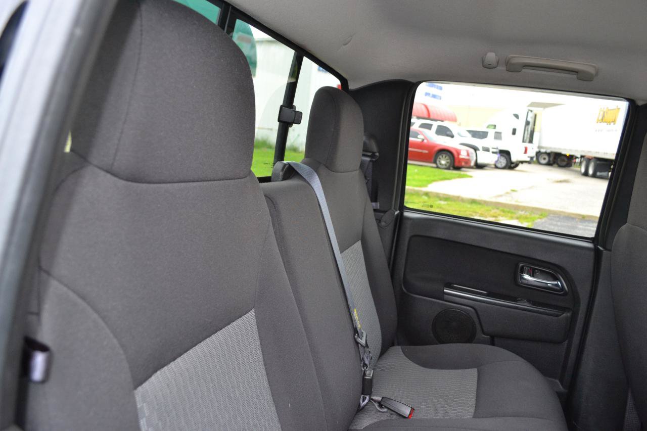 Used 2011 Chevrolet Colorado LT AWD/4WD image 28