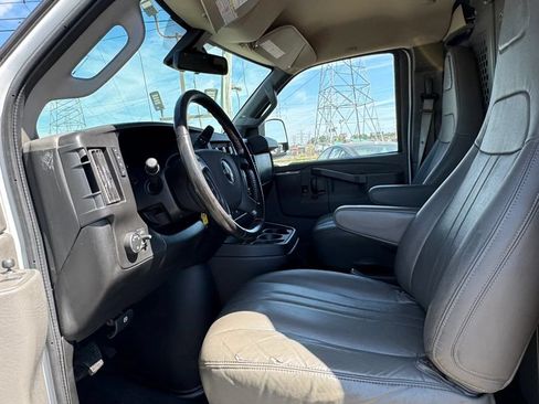 Used 2020 GMC Savana 2500 w/ Driver Convenience Package RWD image 14