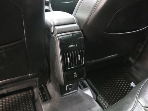 Used 2023 Jeep Compass Latitude w/ Sun and Sound Group AWD/4WD image 36