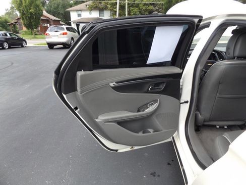 Used 2014 Chevrolet Impala LTZ image 19