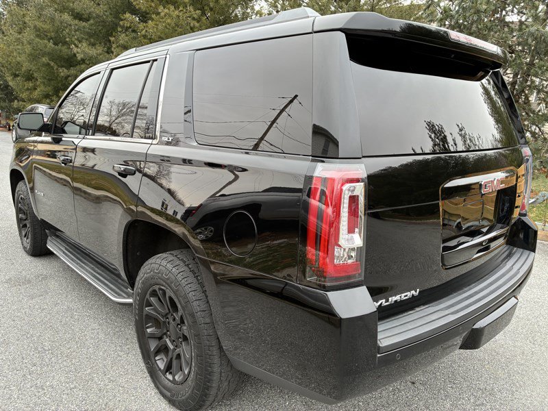 Used 2017 GMC Yukon SLT AWD/4WD image 4