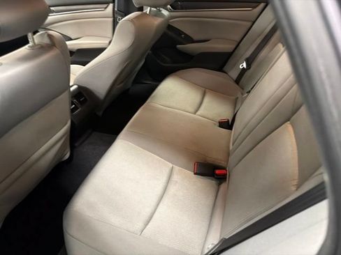 Used 2020 Honda Accord EX image 13